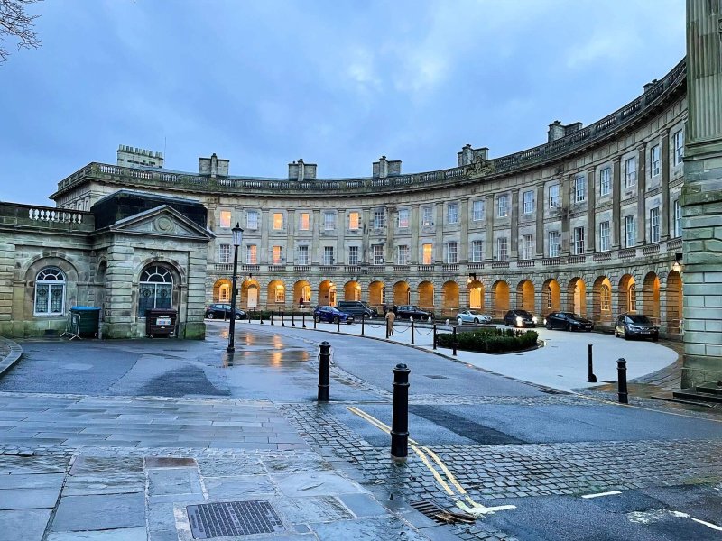 buxton-shopping-and-spa