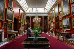 A-lounge-hall-in-Attingham-Park