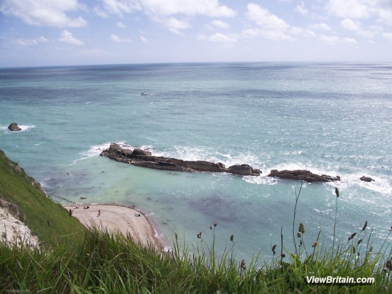 Perfect-for-Scuba-Diving-and-Snorkeling-Lulworth-Dorset-England