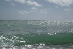 waves-at-durdle-door-crystal-clear-water-quality-Rated-Excellent