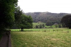 Riverside-walk-in-Grasmere-Lake-District