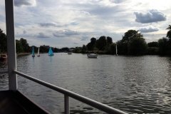 Boat-Leaving-From-Kingston-for-Hampton-Court