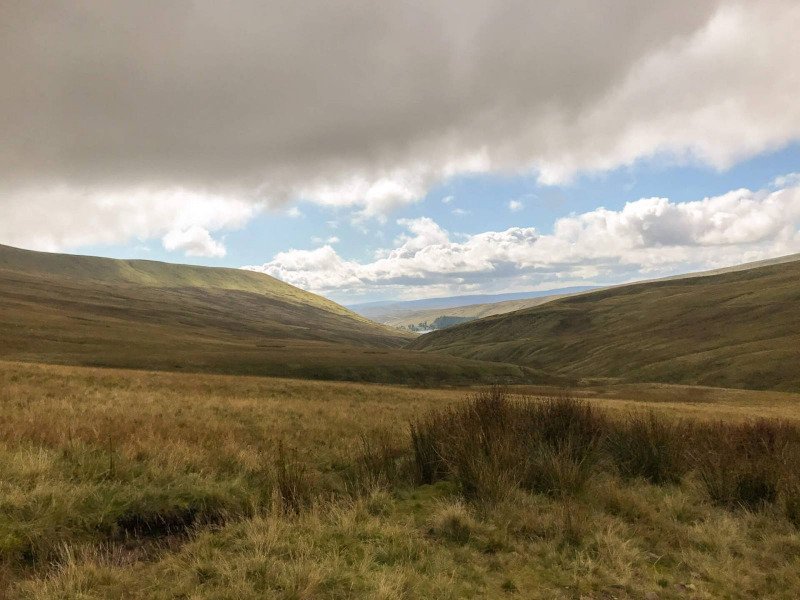 06-climbing-pen-y-fan-corn-du-view-at-the-start