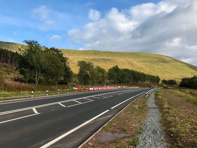 pont-ar-daf-car-park-for-pen-y-fan-mountain-climbing-2
