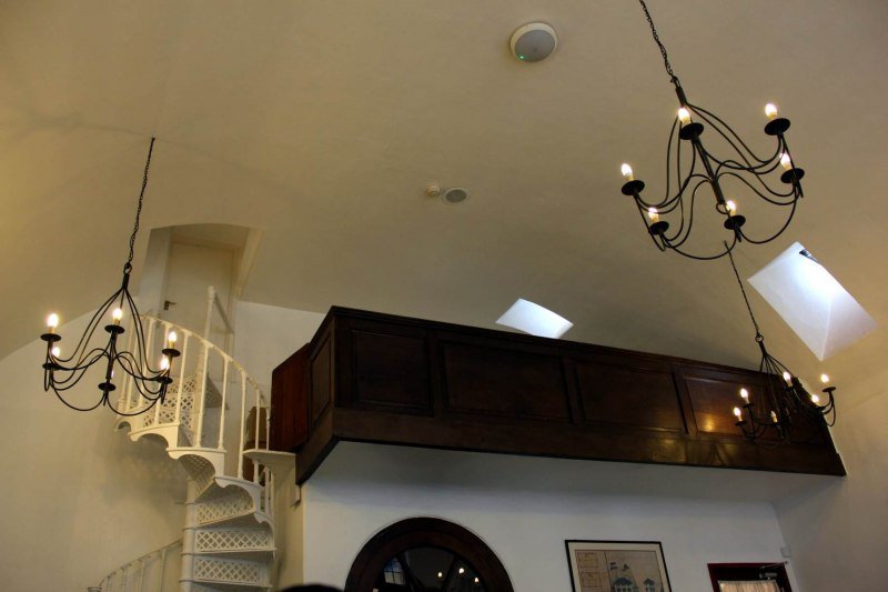 inside-town-hall-restaurante-portmeirion