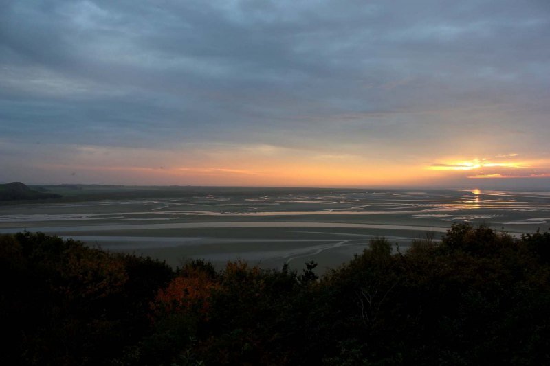 sunset-over-portmeirion-estuary-1