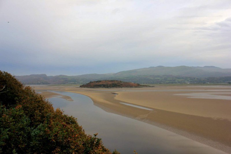 ynys-gifftan-island-portmeirion-estuary