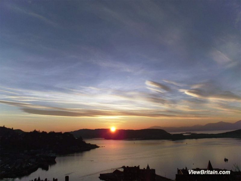 Sunset-from-Oban-over-Oban-Bay-Scotland