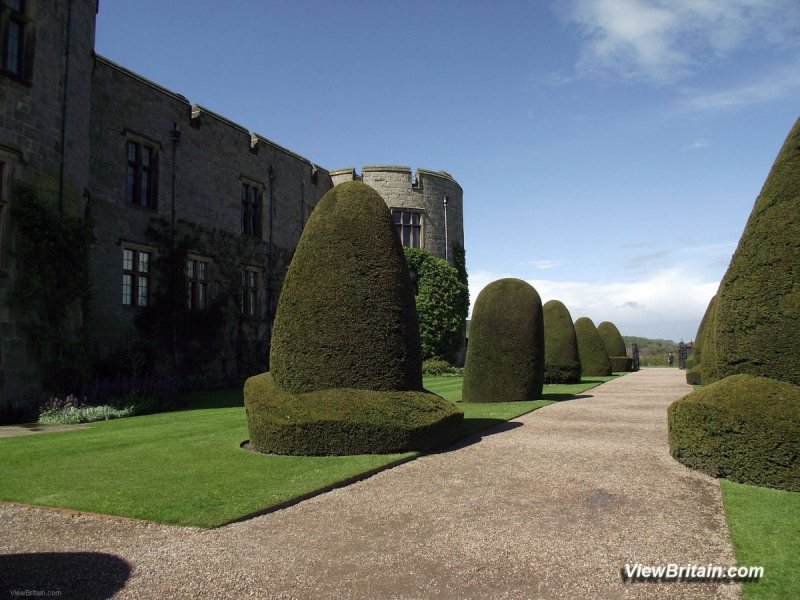 Chirk-Castle-Entrance-Wrexham-Wales