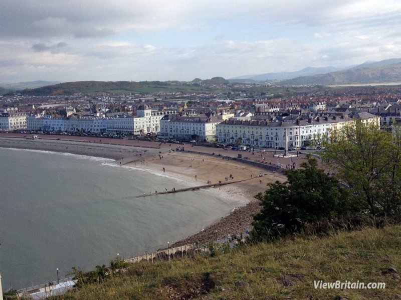 Llandudno-Beach-View-2