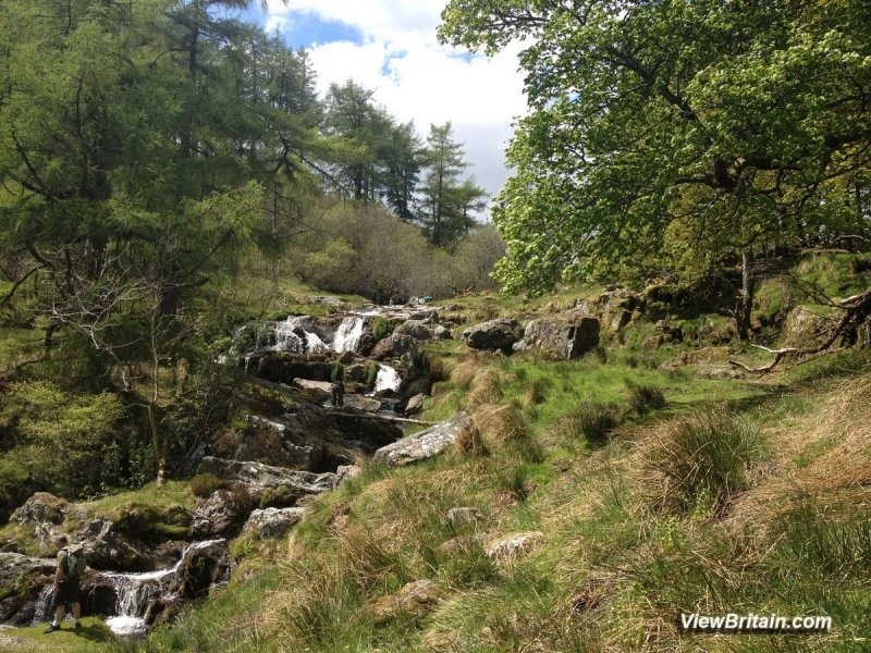 Picnic-spot-near-Pistyll-Rhaeadr-Waterfall-Wales