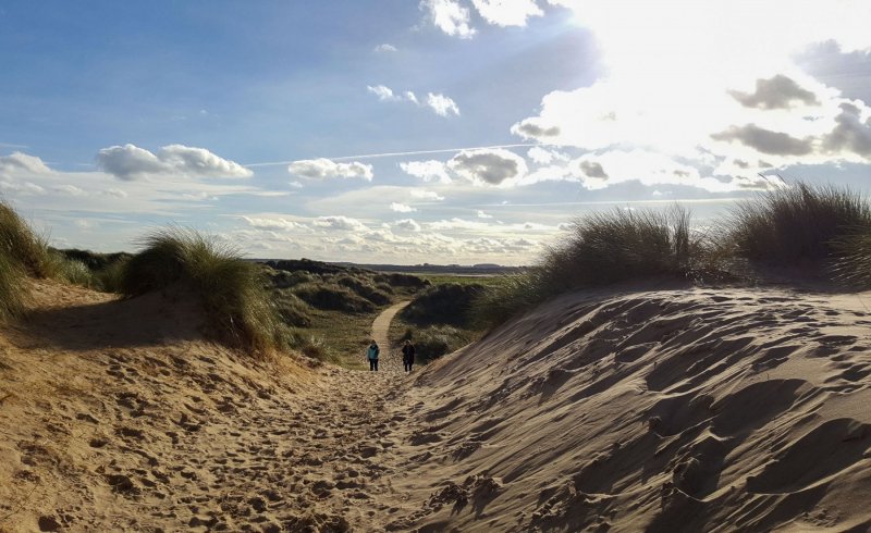 Holkham-bay-coastal-walk-wells-next-the-sea