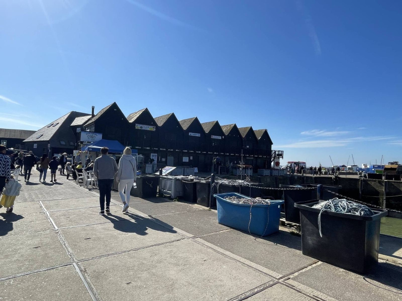 whitstable-harbour-and-oyster-fishing-and-boats