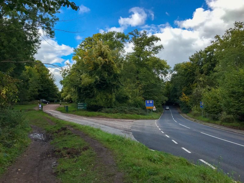 symonds-yat-rock-car-park-entrance
