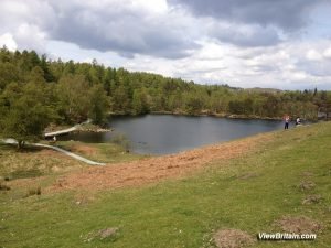 Read more about the article Tarn Hows Lake – Tourist Information and Pictures