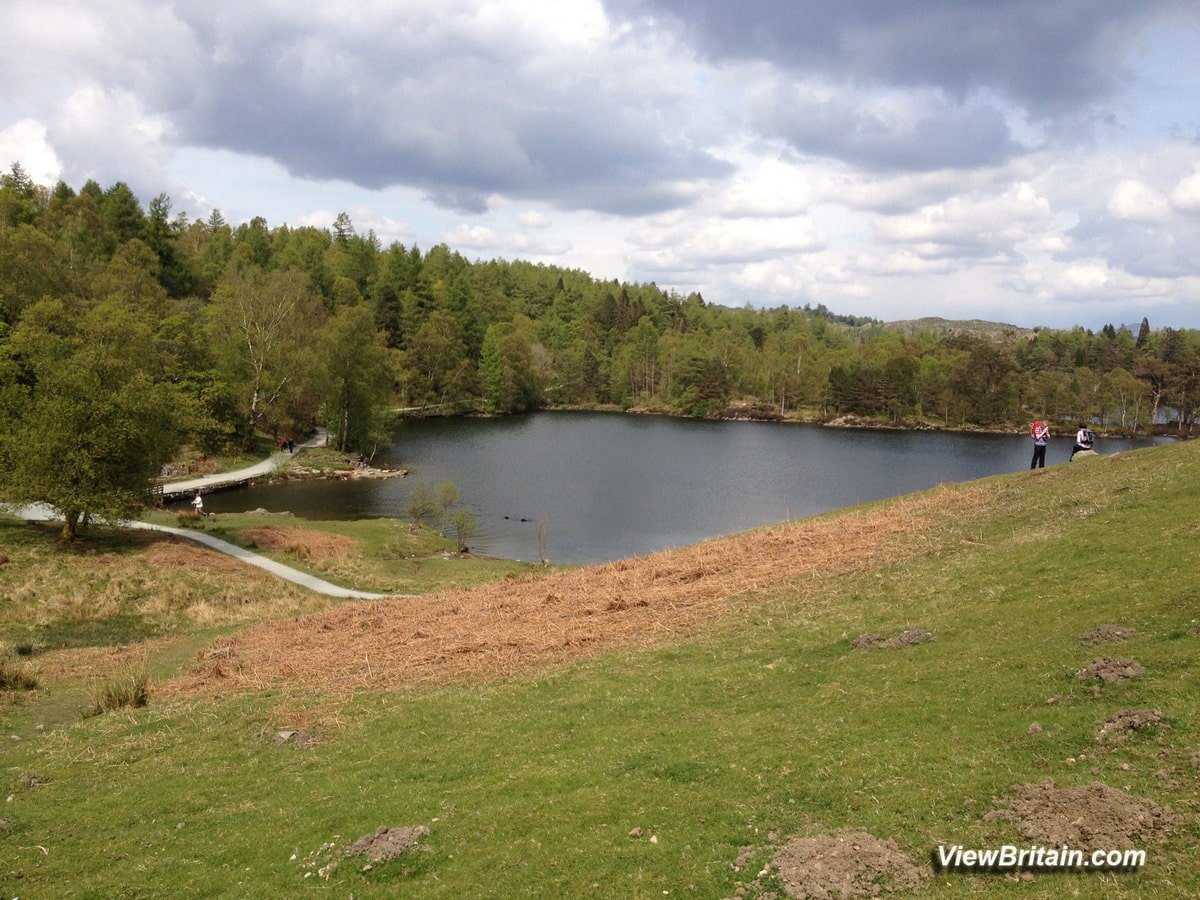 Read more about the article Tarn Hows Lake – Tourist Information and Pictures