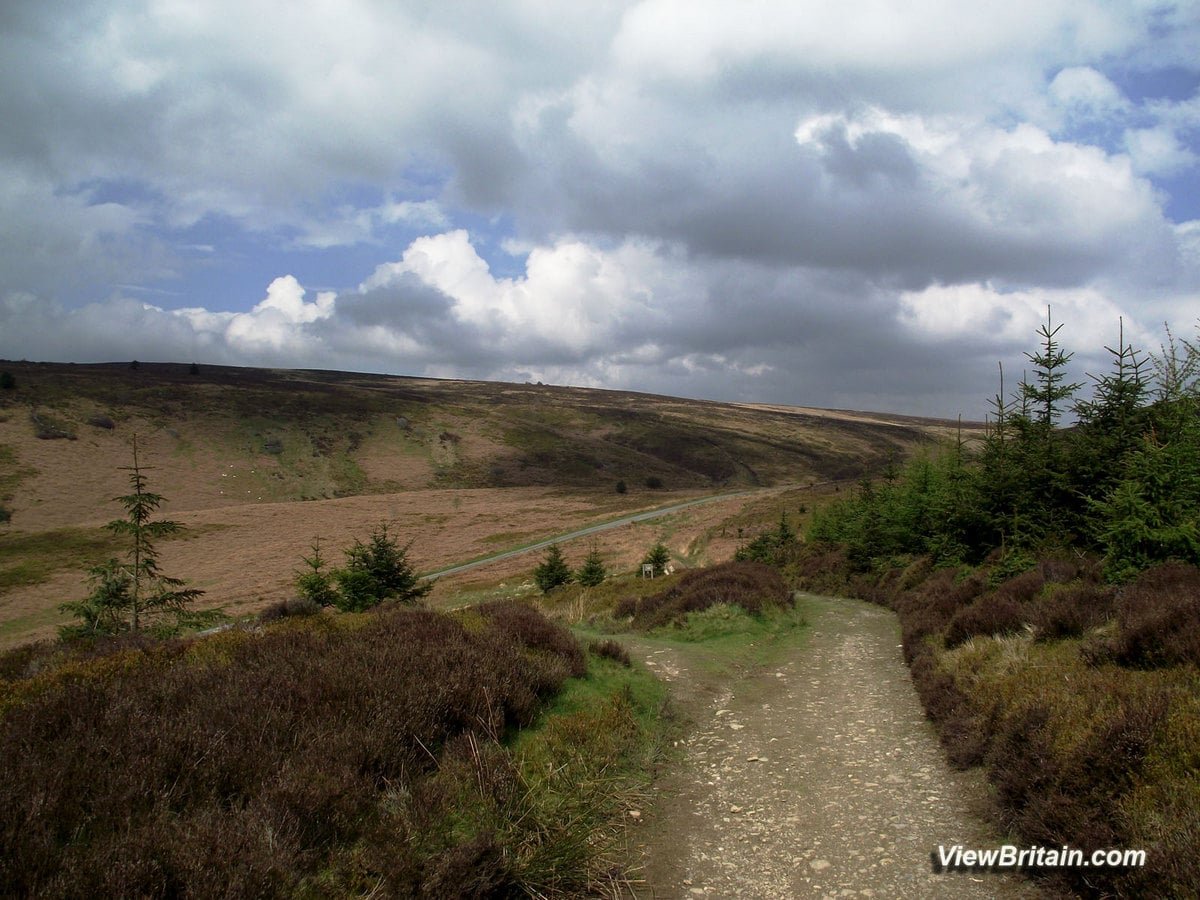 Read more about the article World’s End, Denbighshire, Wales – Tourist Information, Pictures and Things To Do