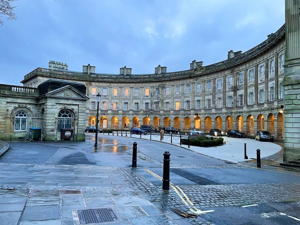 buxton-shopping-and-spa