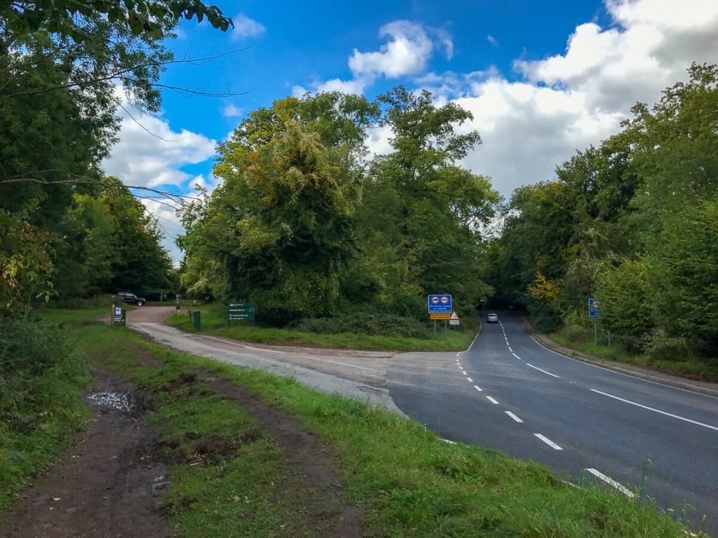 symonds-yat-rock-car-park-entrance