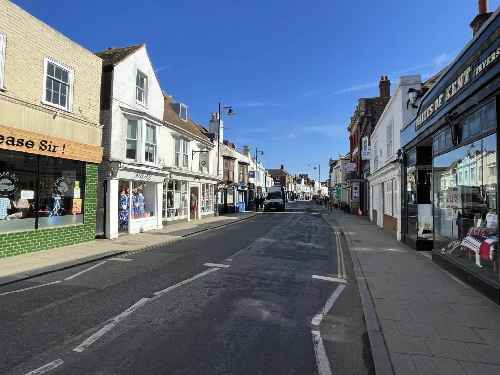 whitstable-high-street-and-shops-2