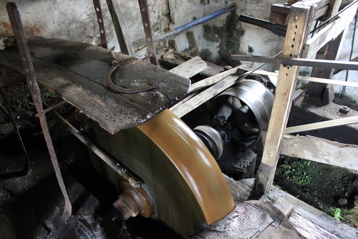 Read more about the article Finch Foundry – The last working water-powered forge in England